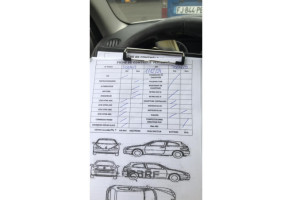 Verin de coffre FORD MONDEO 2 Photo n°10