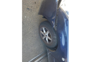 Serrure avant gauche TOYOTA COROLLA 10 Photo n°5
