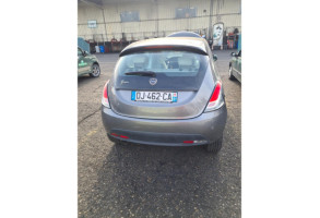 Verin de coffre LANCIA YPSILON 5 Photo n°7