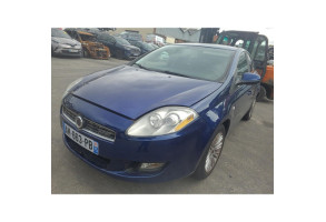 Attache ceinture arriere droit FIAT BRAVO 2 Photo n°3