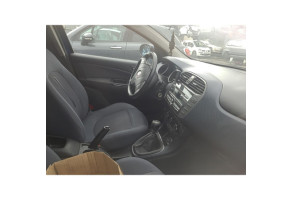 Attache ceinture arriere droit FIAT BRAVO 2 Photo n°15