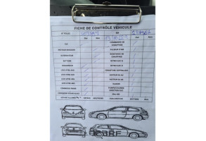 Bouton de coffre TOYOTA AURIS 1 Photo n°8
