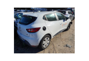 Feu arriere secondaire gauche (feux) RENAULT CLIO 4 Photo n°19