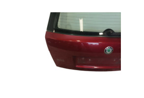 Malle/Hayon arriere SKODA FABIA 1 Photo n°2
