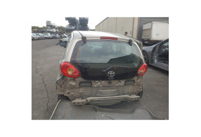 Serrure arriere gauche TOYOTA AYGO 1 Photo n°17
