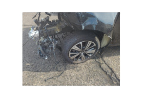 Vitre avant gauche CITROEN C4 GRAND SPACETOURER Photo n°9