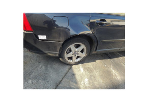 Verin de coffre VOLVO V 50 Photo n°13