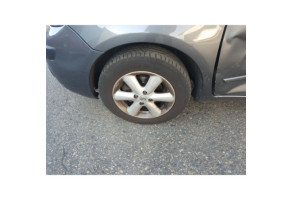 Verin de coffre NISSAN NOTE 1 Photo n°8
