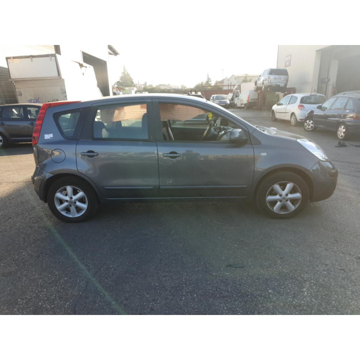 Verin de coffre NISSAN NOTE 1 Photo n°11