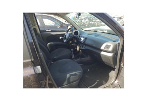 Feu arriere stop central NISSAN MICRA 3 Photo n°7