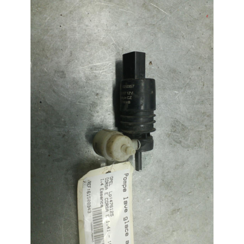Pompe lave glace avant OPEL CORSA E Photo n°1