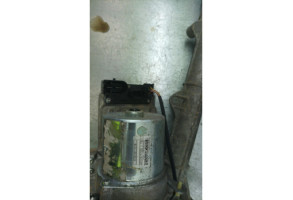 Cremaillere assistee PEUGEOT 207 Photo n°2