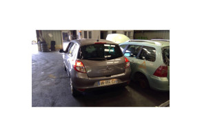 Ecran GPS RENAULT CLIO 3 Photo n°8
