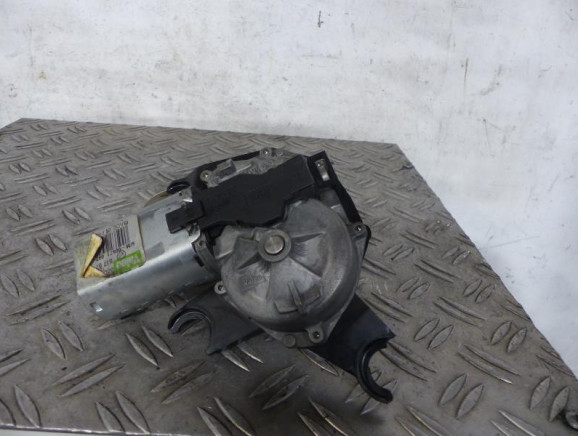 Moteur essuie glace arriere FIAT GRANDE PUNTO Photo n°1