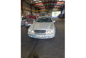 Vase de lave glace MERCEDES CLASSE CLK 208 Photo n°9