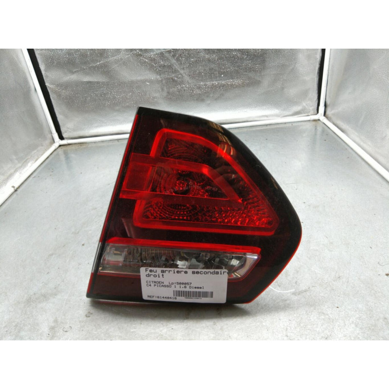 Feu arriere secondaire droit (feux) CITROEN C4 PICASSO 1 Photo n°1