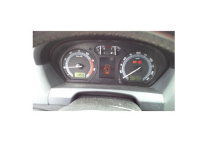 Feu arriere stop central SKODA FABIA 1 Photo n°7