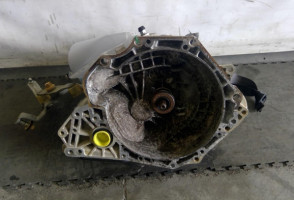 Boite de vitesses OPEL CORSA D