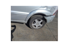 Charniere de capot MERCEDES CLASSE M 163 Photo n°10