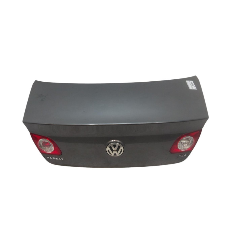 Malle/Hayon arriere VOLKSWAGEN PASSAT 5 Photo n°2