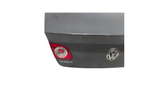 Malle/Hayon arriere VOLKSWAGEN PASSAT 5 Photo n°3