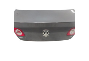Malle/Hayon arriere VOLKSWAGEN PASSAT 5 Photo n°5