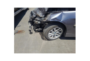 Feu arriere stop central BMW SERIE 3 E90 Photo n°6