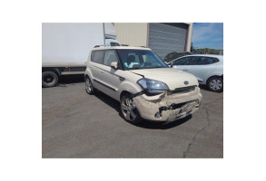 Feu arriere stop central KIA SOUL 1 Photo n°8