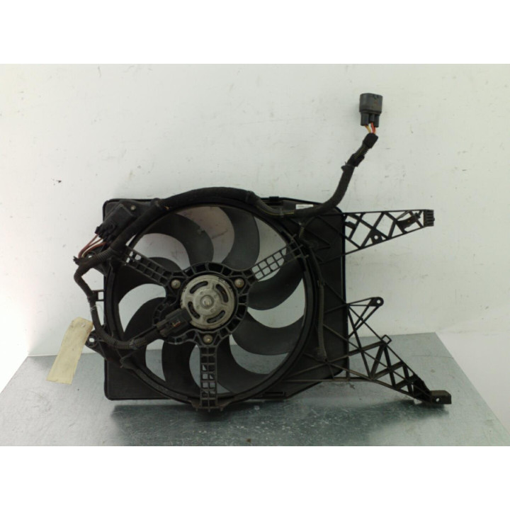 Moto ventilateur radiateur OPEL CORSA D Photo n°5