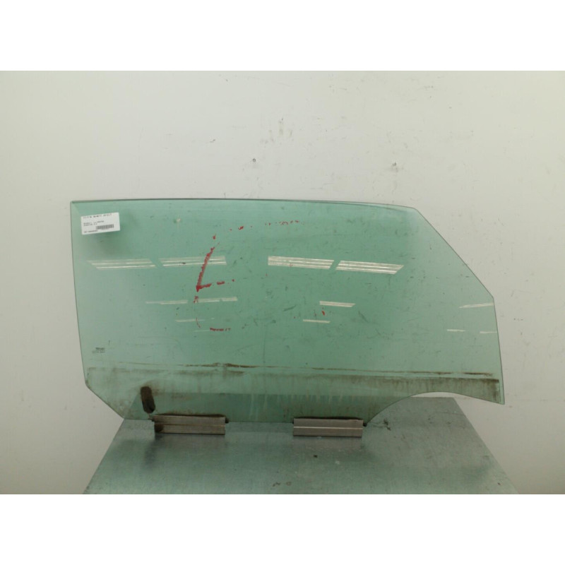 Vitre avant droit RENAULT AVANTIME Photo n°2