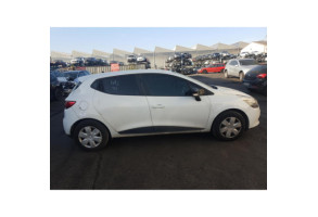 Feu arriere secondaire droit (feux) RENAULT CLIO 4 Photo n°10