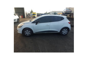 Feu arriere secondaire gauche (feux) RENAULT CLIO 4 Photo n°6