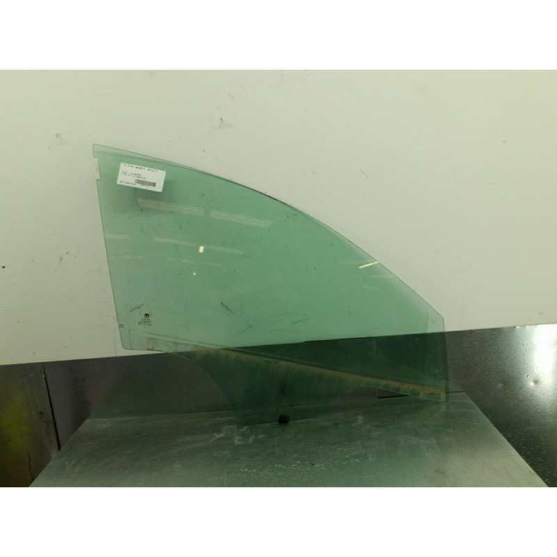 Vitre avant droit FIAT TIPO 2 Photo n°1