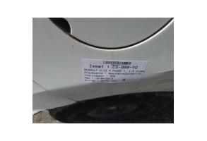 Feu arriere secondaire gauche (feux) RENAULT CLIO 4 Photo n°13