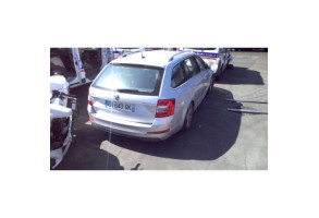 Leve vitre electrique avant droit SKODA OCTAVIA 3 Photo n°9