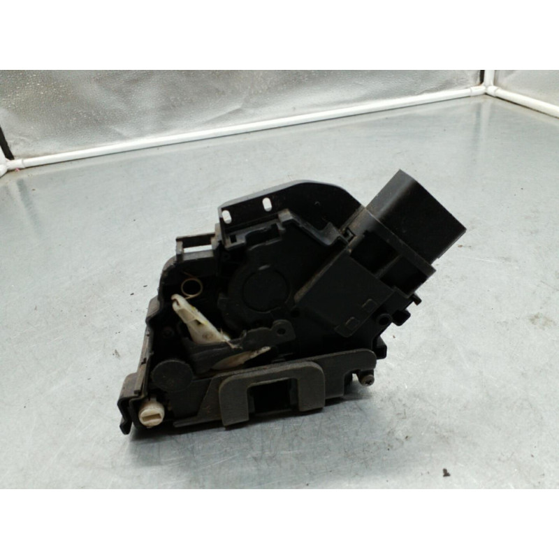 Serrure arriere gauche FORD S-MAX 1 Photo n°2