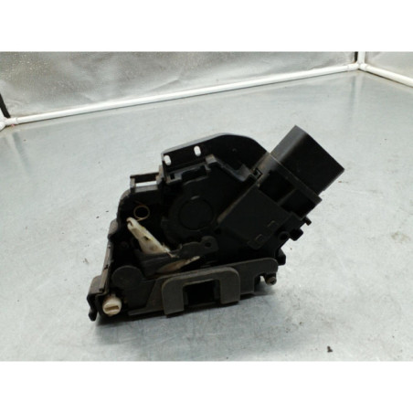 Serrure arriere gauche FORD S-MAX 1