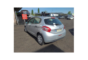 Leve vitre electrique avant gauche PEUGEOT 208 1 Photo n°2