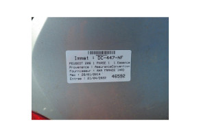 Leve vitre electrique avant gauche PEUGEOT 208 1 Photo n°4