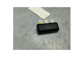 Bouton de coffre MERCEDES CLASSE A 176 Photo n°2
