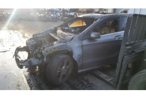 Bouton de coffre MERCEDES CLASSE A 176 Photo n°8