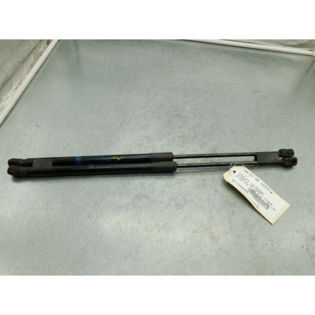 Verin de coffre MERCEDES CLASSE A 176