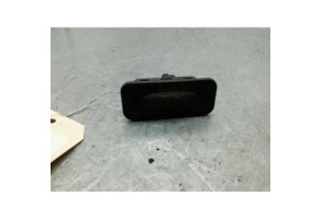 Bouton de coffre RENAULT GRAND SCENIC 3 Photo n°1