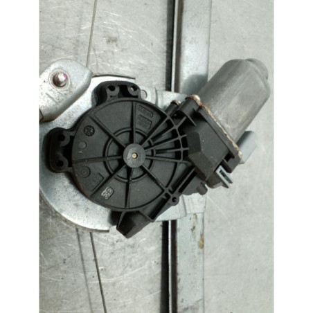 Leve vitre electrique avant gauche PEUGEOT 107