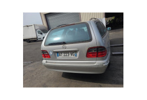 Feu arriere secondaire droit (feux) MERCEDES CLASSE E 210 Photo n°3