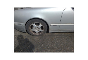 Feu arriere secondaire droit (feux) MERCEDES CLASSE E 210 Photo n°13