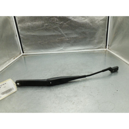 Bras essuie glace avant gauche FORD FIESTA 6