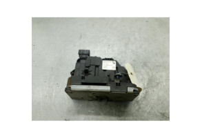 Serrure avant droit FIAT GRANDE PUNTO Photo n°1