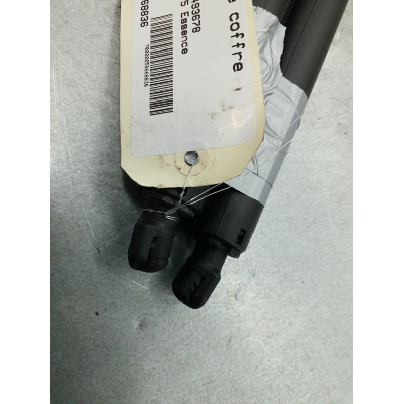 Verin de coffre FORD PUMA 2 Photo n°1