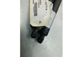 Verin de coffre FORD PUMA 2 Photo n°1
